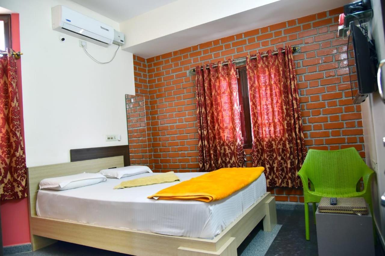 Mango Tree Homestay Hampi Eksteriør billede